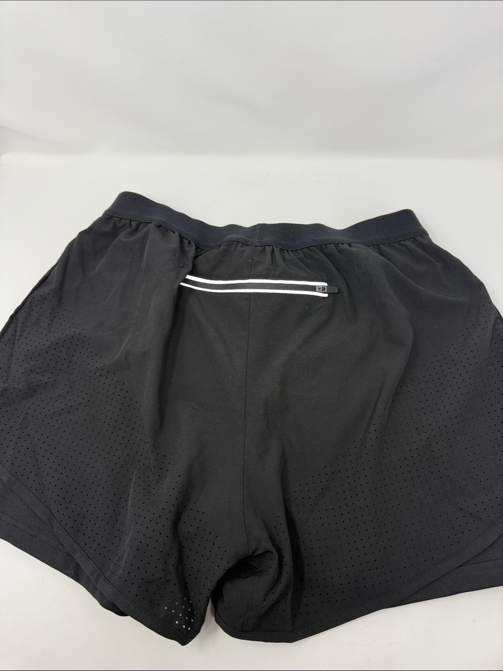 Cara Loren Black Women's Athletic Shorts with pockets and back zipper pocket - Picture 3 of 7